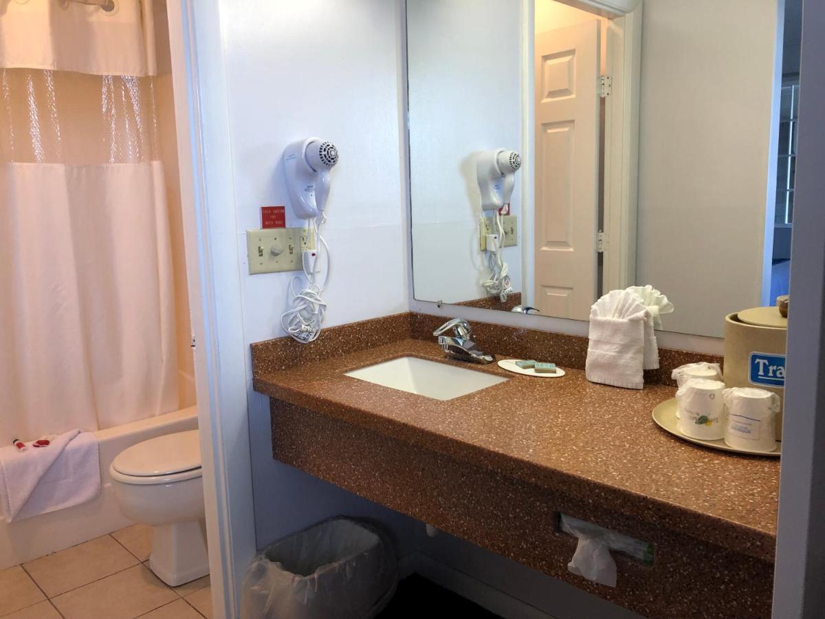 Travelodge By Wyndham Cape Cod Area West Dennis Quarto foto